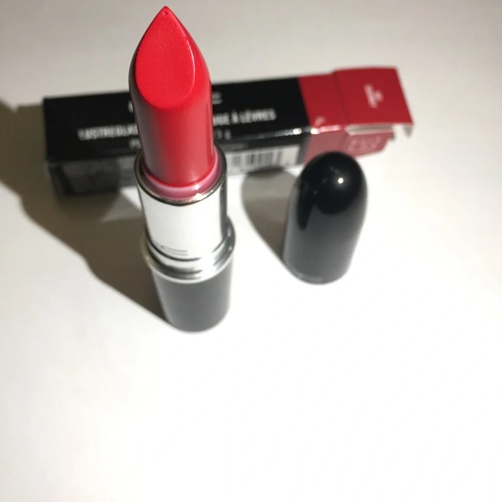 Mac lipstick 502